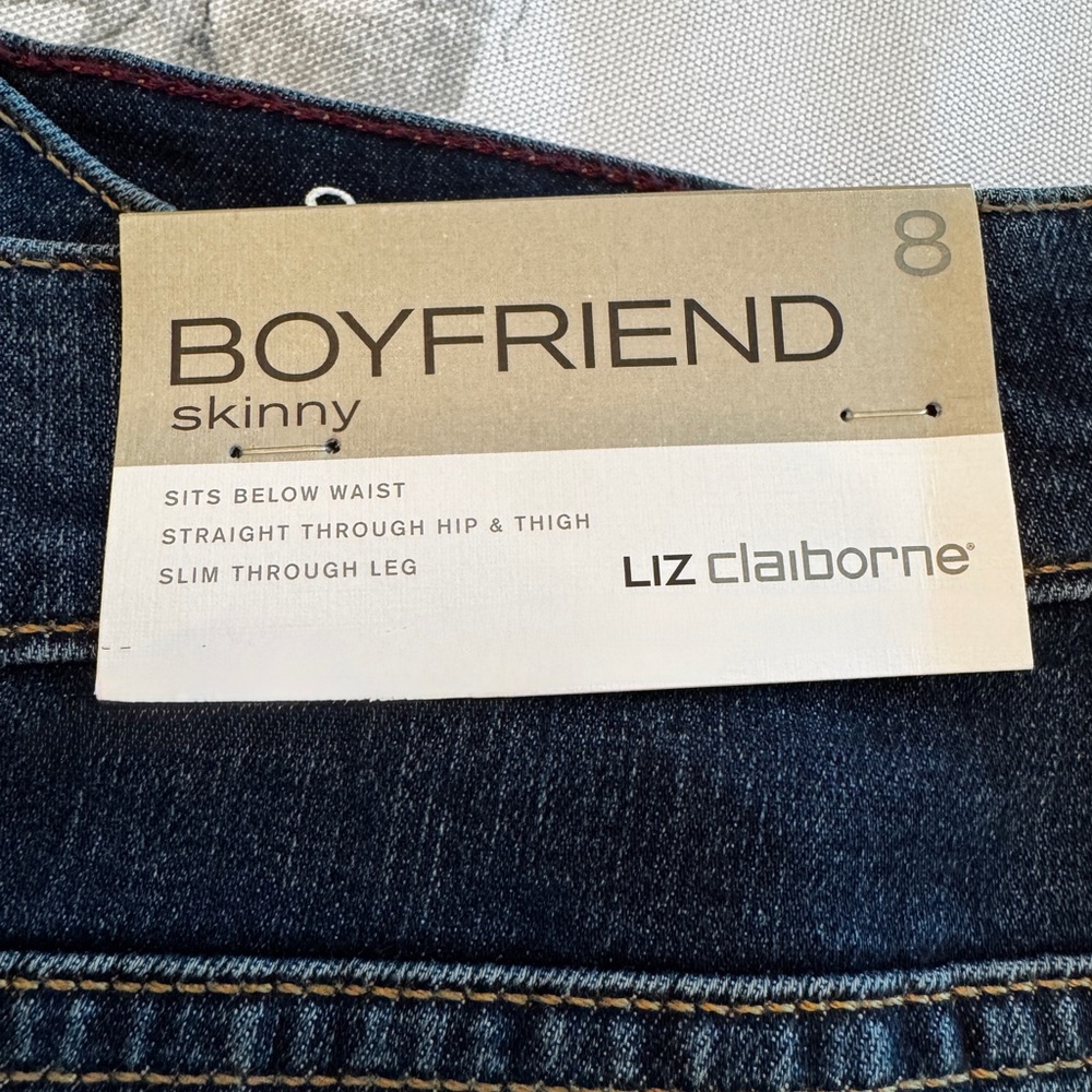 Women’s Boyfriend Skinny Jeans Liz Claiborne Size 8 New - Picture 2 of 8